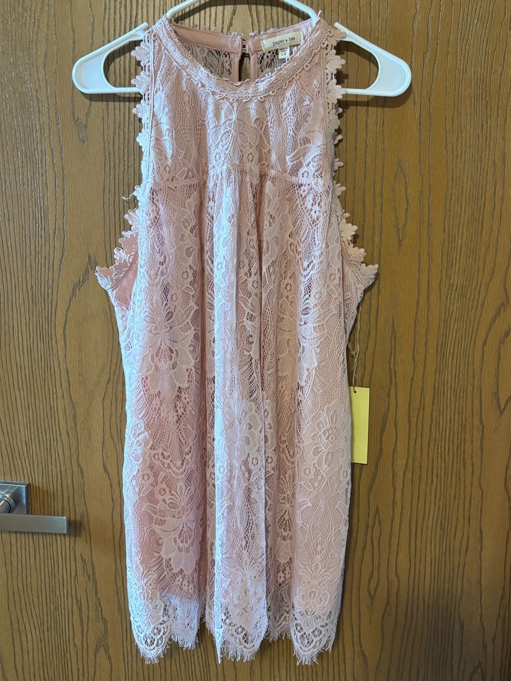 paper tee Dusty Blush Lace tank